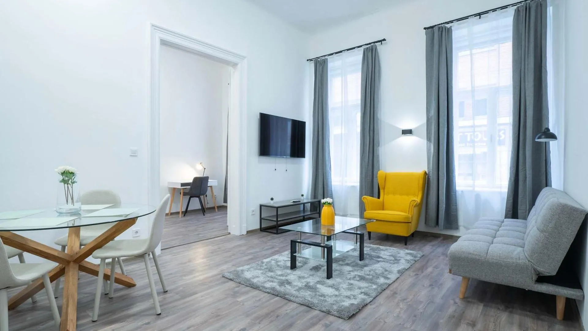 Silverlight 2Bedroom Residence D40 elérhetőségei